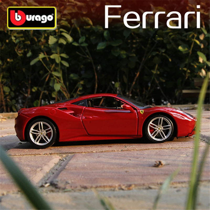 Bburago 1:24 Ferrari 488 GTB Aluminiowe, Sportowy Model Samochodu Odlewana pod Ciśnieniem Metalowa Zabawka Model samochodu Wyścigowego Naśladowanie Kolekcja Zabawek dla Dzieci Prezent