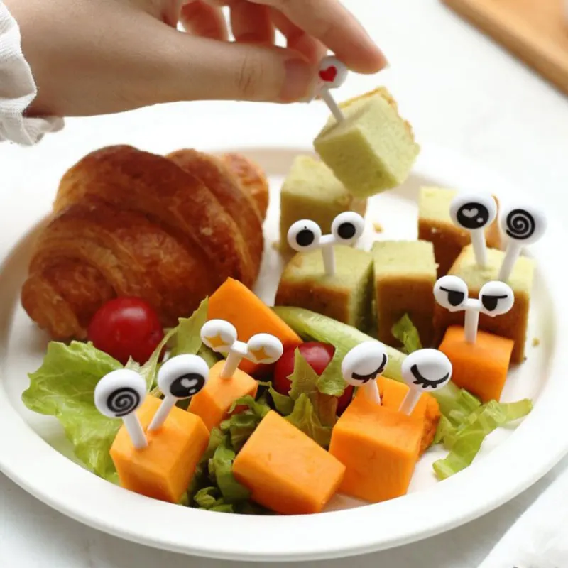 10 szt./kpl. Mini Szaszłyki Cute Cartoon Oczy Kawaii Lunch Bento Box Jedzenie Owoców Widelec