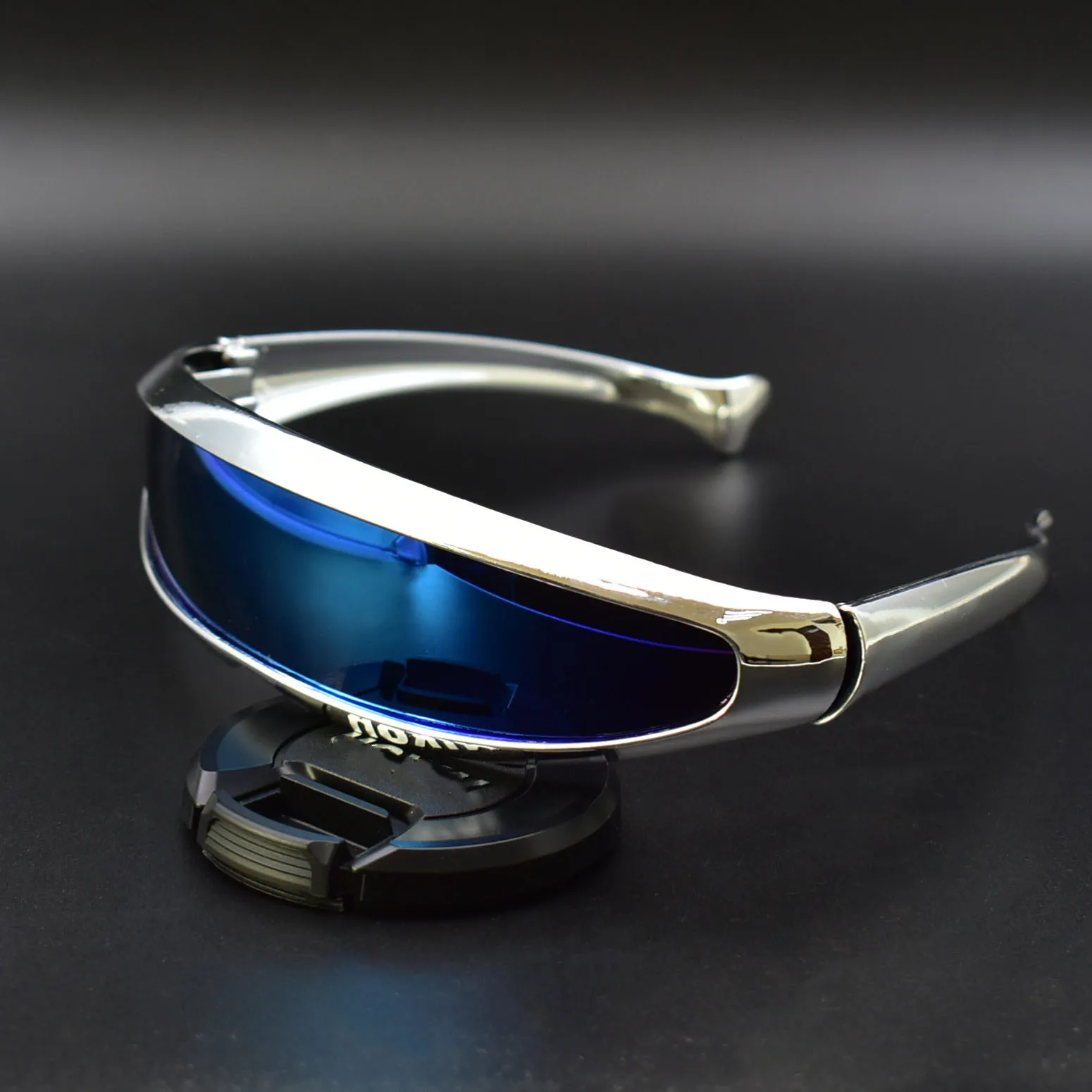 2022 Retro Futurystyczne okulary Luksusowe Męskie okulary Damskie Przeciwsłoneczne Nowość Vintage Modne Okulary gafas de sol hombre / mujer