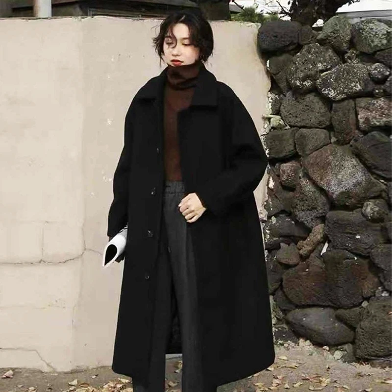 Kobiecy płaszcz w koreańskim stylu Wolnym i cienki płaszcz średniej długości Powyżej kolana, płaszcz zimowy Hepburn Wind, jesienne
