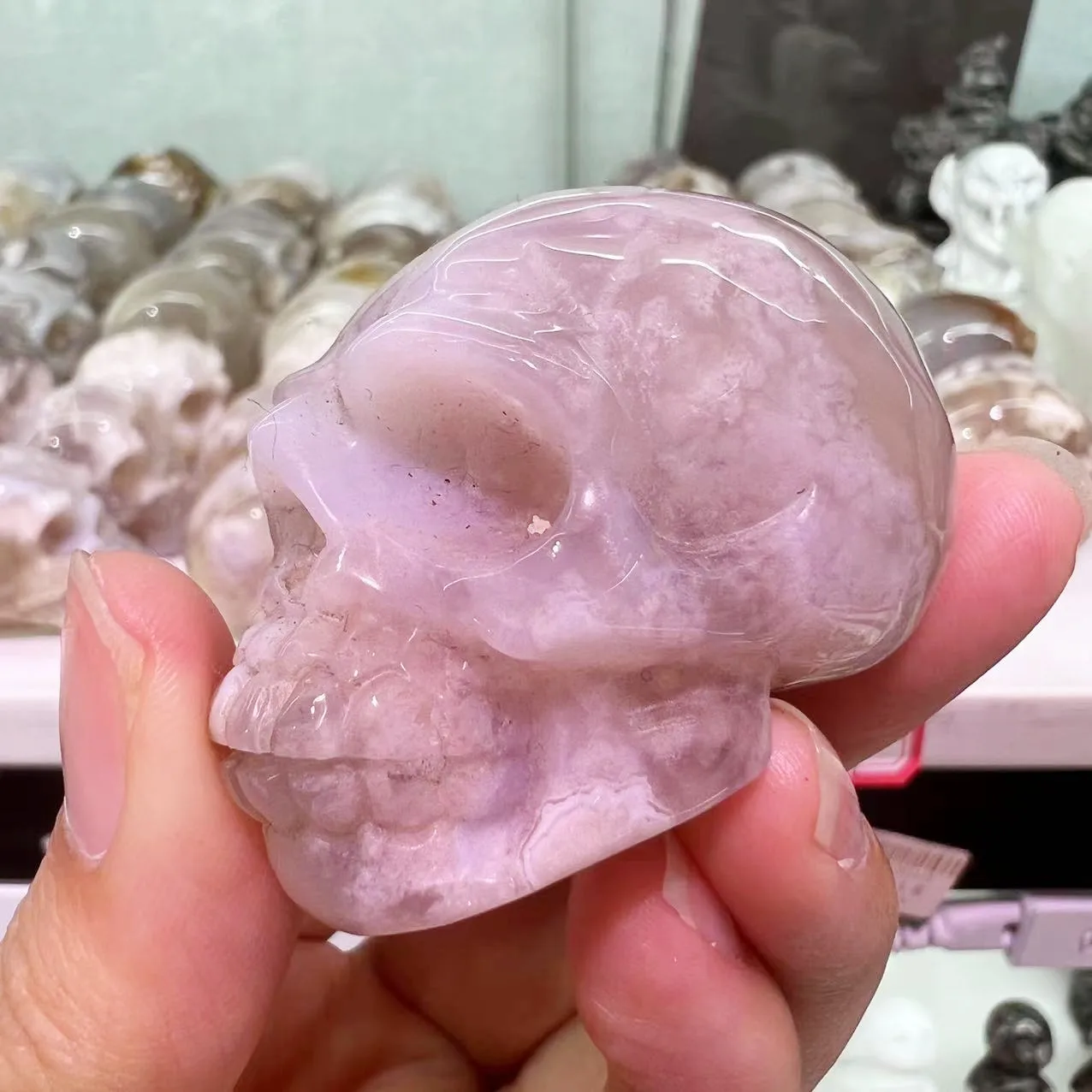 Naturalny kryształ kwarcu z agata wiśniowego koloru na sprzedaż Kamienie i kryształy dekoracji ozdobne kryształowe czaszki